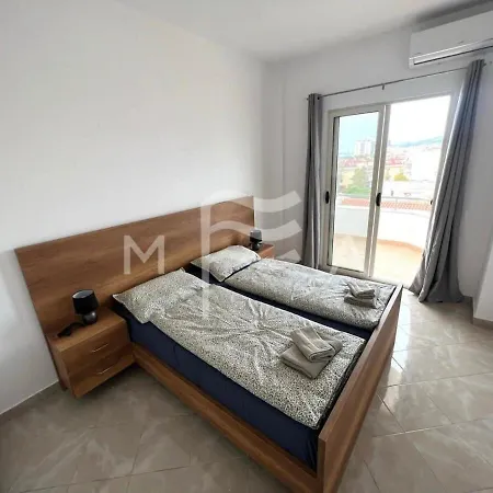 Nirvana 652 * Golem (Tirana)